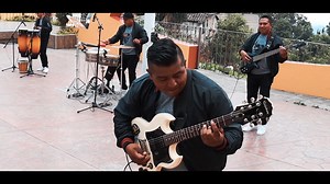 31K views · 709 reactions | CUMBIA SOLA video oficial GRUPO KUMBIA ZERO inscribete para mas cumbias #cumbiatown | Cumbia town | Facebook