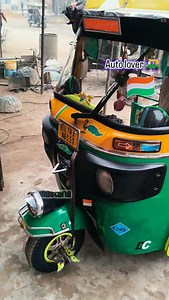 Auto wala kahan jana hai sawari Chand per jana hai sawari paise jyada hai auto wala Chand Se Khali aana padta hai 👍🛺 trending song 🎵 viral video 📸 Auto lover 🛺 vishnu Mastana 🛺👍🛺 | aatmbhai