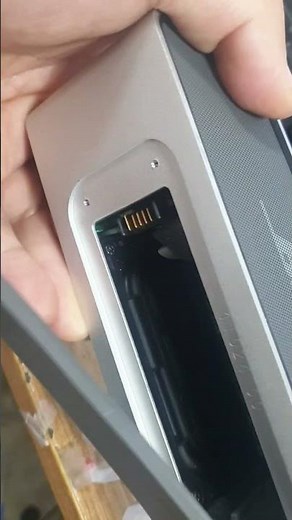 보스 사운드링크 미니1,배터리 없을때 빨간불 표시 / Bose soundlink mini 1 no battery red light LED on