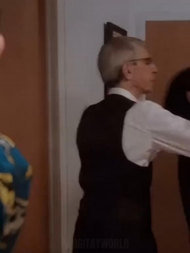 128K views · 7.7K reactions | Say bye munch bye munch #oliviabenson #lawandordersvu #mariskahargitay #svuedit #fyp #fy #favscine | Law and Order Fan Forever | Facebook