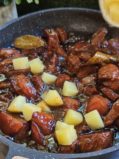 Delicious Pork Hamonado Recipe for Pinoy Food Lovers