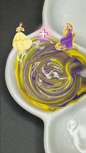 Mixing Yellow and Plum in a satisfying color experiment! 💛💜