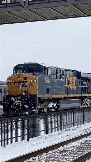 CSX ES44DC #5419 Leads A Early I003 Through Utica!