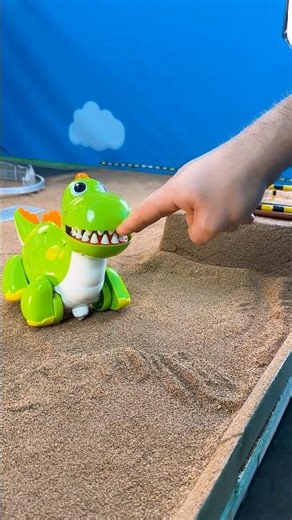 Remote Control dinosaur 🦖 #builderc