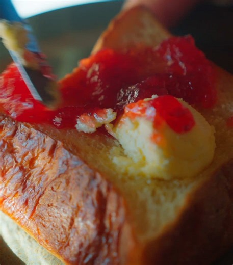 Explore Cinematic Beauty in Kamakura, Japan