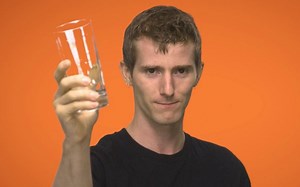 【官方双语】浏览器大战！微软新浏览器EDGE是否给力？（修复）#Linus谈科技