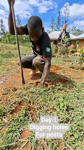 Making a simple mud house #simpleliving