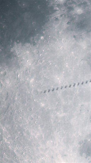 L’ISS en transit devant la Lune : un spectacle incroyable