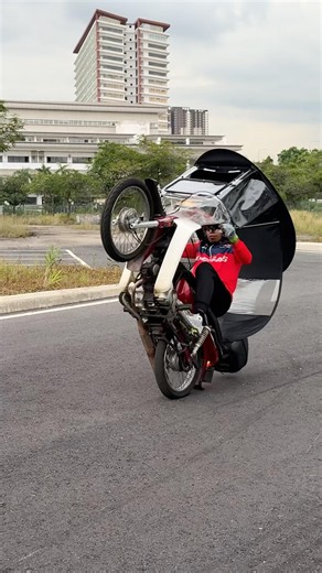 Tusyen wheelie 3 ini ari geng!!! Sesiap semua!!!