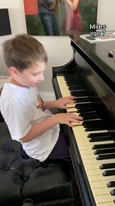 1.3M views · 67K reactions | Miles’ 1st time hearing “Pullin' Me Back” by "Chingy" feat. Tyrese (prod by Jermaine Dupri) after he already knew the original #SWV song that this track sampled (see “Backstory” in the comments for more…). #7YearsOld #chingy #rightthurr #millennials #2006 #2000s #piano #perfectpitch #gifted #hiphop #TalentedKids #kidzbop #TalentedMusicians #ProducerLife #ProducerGrind #BeatMaker #musicislife #music #QuietStorm | Miles Bonham | Facebook