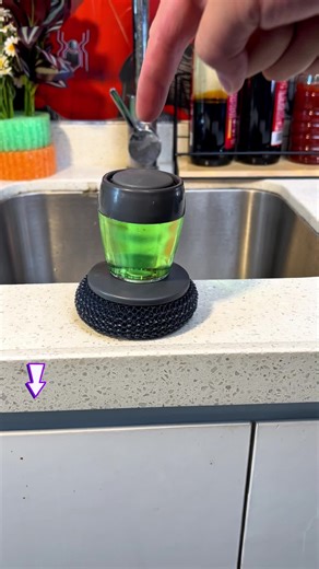 Guardian of cleanliness! Powerful cleaning, hands safe, pans shiny #soapdispenser#kitchenbrush#trastes#clean #toiletcleaner