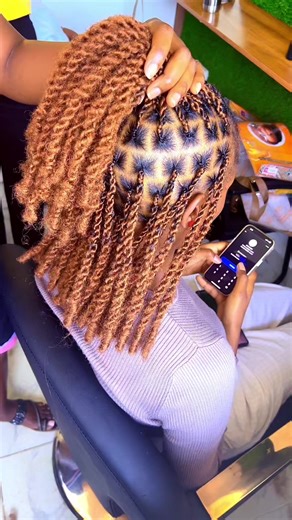 📍roysambu Lumumba drive opposite shell petrol station at Jeda plaza 2nd floor near cinen hospital bookings recommended #cocotwist #twists #lolaviesalon #newhair #viralvideo