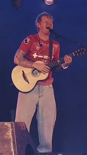 Ed Sheeran - Bad Habits live in Wellington ❤️ #EDSHEERAN #LOOPTOUR