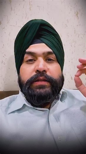 CA Sumeet Mongia on Instagram: "Big News for Tech Investors! 🏛️💰 Government ne Data Centers ke liye tax-free window di hai, jo Indian tech ecosystem ke liye ek massive booster dose hai. Traders ke liye ye ek lambi race ka ghoda sabit ho sakta hai! 🐎 Quick Quiz: 🧠 Inme se kaunsi company Data Center sector se judi hui hai? Anant Raj Limited E2E Network Limited Dishman Carbogen Sahi jawab comment karke batao aur dosto ke sath share karo! 🚀 #Nifty50 #DataCenterStocks #StockMarketNews #TradingSt