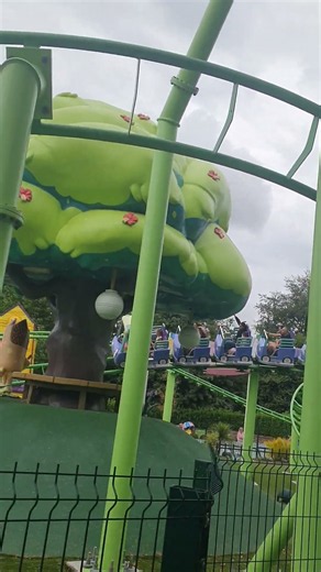 Alton Tower Resort #themepark #bluey ride#pov