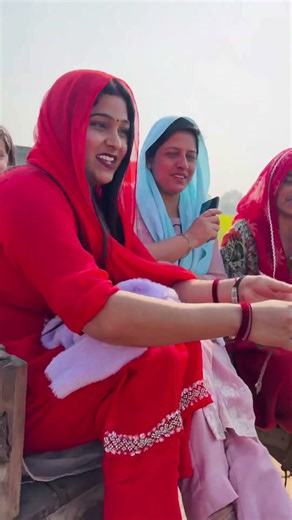 Heavy Driver Hh hum 😍🫣 #komalsachinbhativlogs #shortsfeed #sasural #familychannel #khetibadi