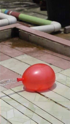 Slowmo experiment #shorts #slowmotion #funny #balloon #waterballoon