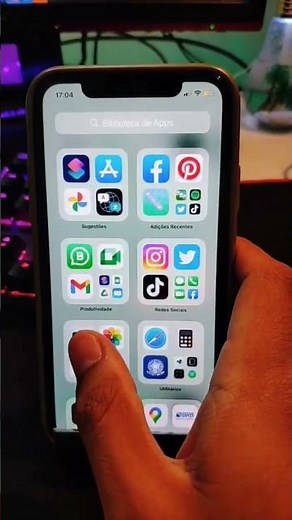 Quem aí nunca quis colocar senha nos aplicativos do iPhone? 😏