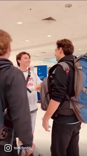 Travel with absolute ease and find amazing deals using @KAYAK! #ad