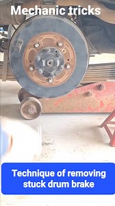 118K views · 333 reactions | mechanic tip, technique of removing stuck drum brake #car #mechanic #tips #tricks #hack #technique #automotive #repair #autoelectrician Mechatronics Tyronn | Mechatronics Tyronn | Facebook