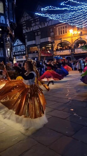Chester City's 12 Days of Christmas parade was amazing yesterday evening! 🤩I managed to snapped some shots while juggling interviews for my radio show. 🎤 If you missed it, don't worry – the Winter Watch Parade is coming up on December, Thurs 4th & Thurs 11th! Mark your calendars! 🗓️🎉 Chester Christmas Market #Chester #12DaysofChristmas #parade #looseladies #christmas2025 #ChristmasMagic #christmasgifts #ChristmasInChester #supportlocal #christmasmarket #brassband #Santa #12daysofchristmasche