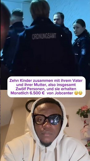 Ten children together with their father and mother, so a total of twelve people, €6,500 Jobcenter