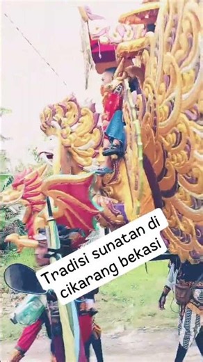 tradisi acara sunatan di kp ceger elor desa sukaaaih