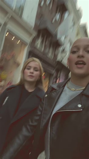 Goofy Best Friend Moments That Will Make You Laugh