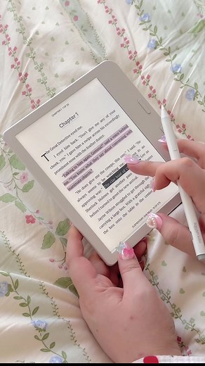 Kobo Libra Colour Unboxing: Fun with E-Readers