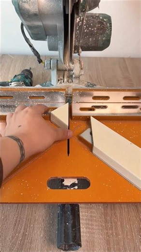 part325#Cut Bilkul Perfect😲Door Frame Ka Secret😱#ToolGalti KaZero Chance45°⚙️#Miter Cut Hack🪚Perfect