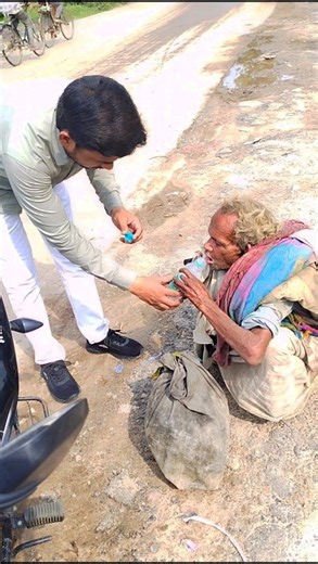 # #helping #shortvideo #short #helpinghands #shortvideo