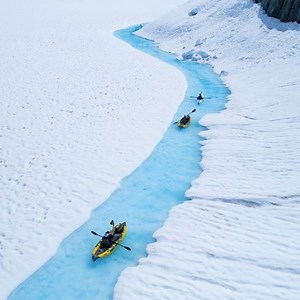 745K views · 19K reactions | Kayaking through glacier rivers looks incredible ❄️  Compass Heli Tours | UNILAD Adventure | Facebook