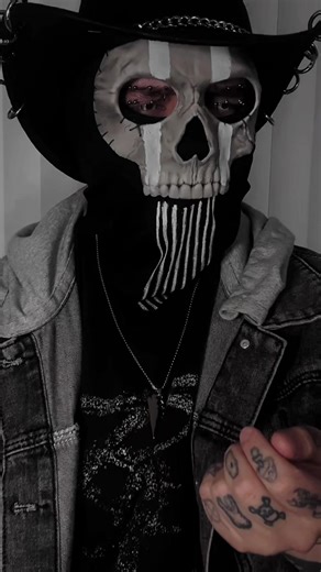 Mystery of the Masked Man: A Dark Romance Intrigue