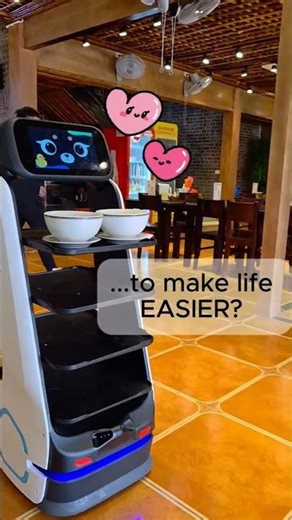 The Future of Dining? Meeting My New Favorite Server #Shorts #Vietnam #Pho #Tech #베트남음식 #robotics