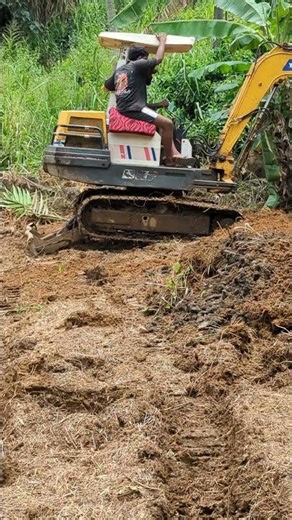 Perfect Lines | Excavator Gutter Cutting ASMR 🎧 | Satisfying Machine Work