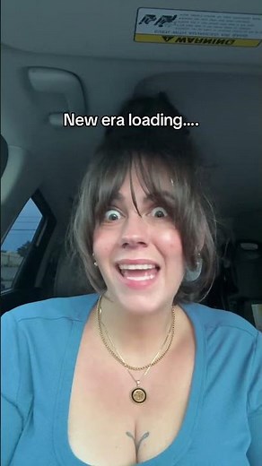 This is your sign to go and get yourself a French bob with bangs! #frenchbob #bobhaircut