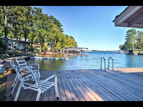 Cozy Lake Cabin with Dock in Hot Springs Natl Park | Best Cabins in Lake Hamilton
