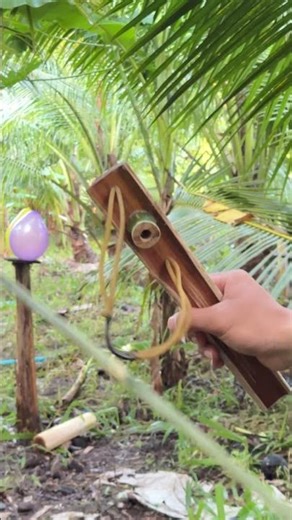 Can a bamboo product burst this balloon​​​​ #bamboo #shorts #diy #craft