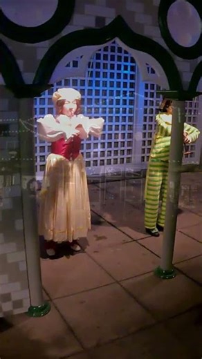 Visiting Butchart Gardens Christmas Lights! #butchartgardens #holidaylights