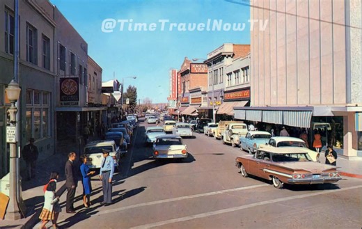 Morley Avenue, Nogales Arizona 1950s 👉 patreon.com/TimeTravelNowTV Vintage Old School Nogales, J.J. Newberry, Kress, Franklin's, El Paso Store, Bostonian Shoes, Arcade Cafe, International Club #nogalesarizona #nogalesaz #1950s #1960s #midcentury #midcenturymodern #midcenturydesign #midcenturyarchitecture #googie #vintagestyle #oldschool #retro #vintagevibes #retrostyle #retrovibes #streetscenes #streetscene #classiccars #storefronts | Timetravelnowtv