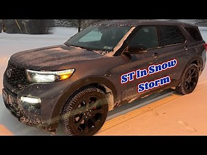 2021 Ford Explorer ST In A Major Snow Storm