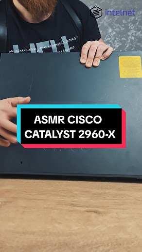 🔹️Cisco Catalyst 2960-X, şirkət ofis şəbəkələrinin və filiallarının qurulmasında akses səviyyəsi kommutatorları kimi istifadə üçün nəzərdə tutulan, stek dəstəkliyən sabit konfiqurasiya kommutatorlarıdır. 🔹️2960-x seriyasının kommutatorları 24 və ya 48 port konfiqurasiyasında mövcuddur, 10/100 və 1000 Mbit saniyə sürətlərini dəstəkləyir və 4 ədəd 1 gigabit və ya 2 ədəd 10 gigabit uplinklərə malikdir. 🔹️Kommutatorlar həm PoE, həm də PoE dəstəkləyir. 🔹️FlexStack-Plus texnologiyası 8 kommutatorl