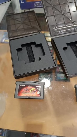 Game Boy Advance game stylish minibox = awesomeness! #gameboyadvance #gameboy #gba #earthbound #finalfight #dragonquest #nintendo #retrogaming #retrogames | Play n' Play