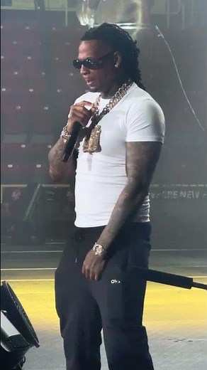 14. GloRilla/Moneybagg Yo - BUSSIN - Live - The GLORIOUS Tour - Bojangles Coliseum - Charlotte, NC