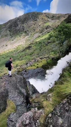 Add this secret infinity pool to your 2025 bucket list! | UK Hidden Gems