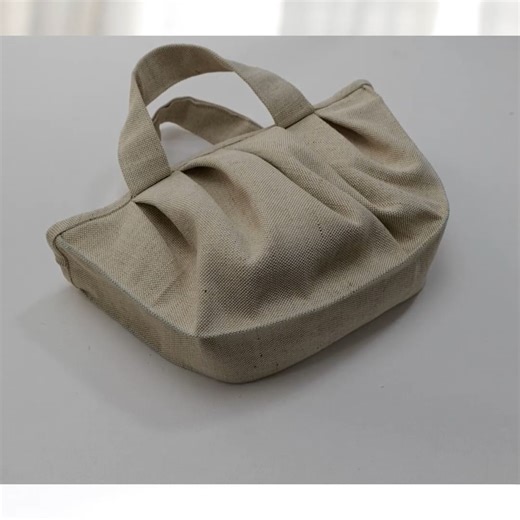 Ae PooiM on Instagram: "DIY Simple Tote Bag - Sewing projects! Learn more: Watch full video version with measurement detail on my youtube channel “Ae PooiM” as link in Bio Or copy and paste the address below into your browser to watch it. https://www.youtube.com/watch?v=5D5jgW0zVSo #diy #howto #fabricbag #bagtutorial #sewingbag #totebag #bagideas #aepooim"