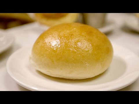 Hong Kong-Style Pastries, A Tradition At Chicago's Oldest Chinese Bakery
