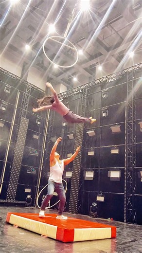 The two acrobats undergo intensive training every day🥳