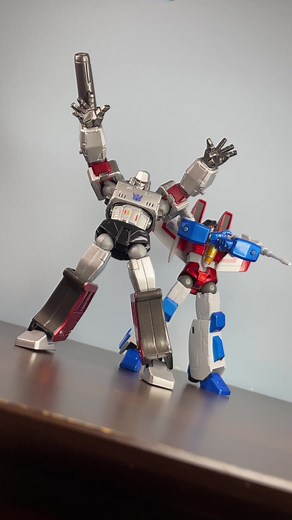 Transformers Action Figures | Revoltech Optimus Prime, Megatron, Starscream