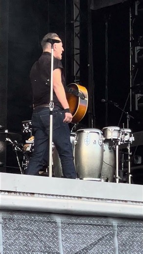 ⚡ Bruce Springsteen Makes Later Life Look Active: Would You Still Want This Much Purpose? 🔥